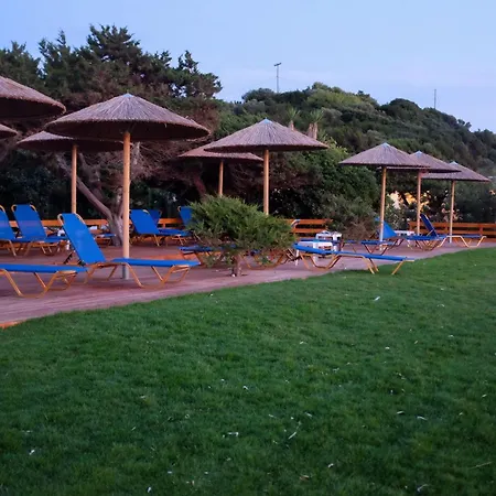 Analipsi Front Hébergement de vacances Kástro Tornéze