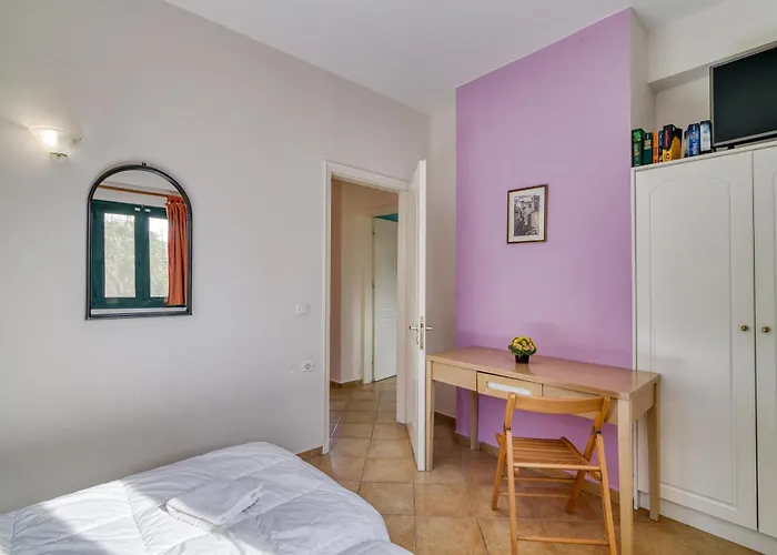 Analipsi Front Vakantiehuis Kástro Tornéze